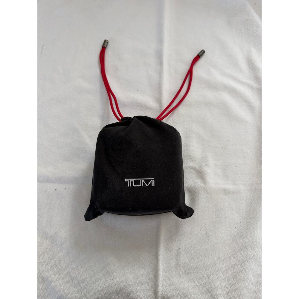 TUMI Belden Black Leather Travel 4" x 4" Zippered Jewelry Case and Gift Bag NWT - Picture 9 of 13